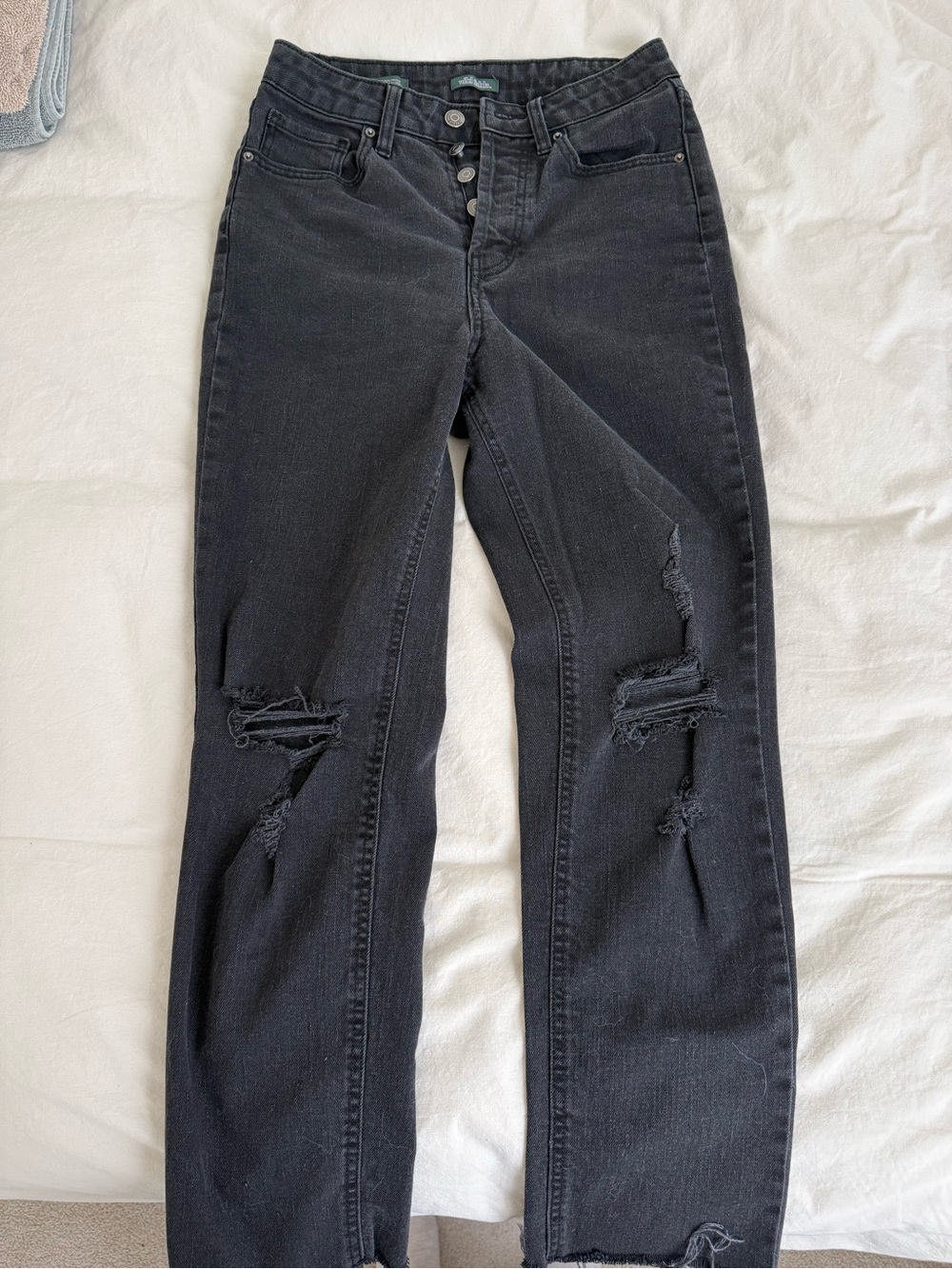 wild fable Black Straight-Leg Distressed Jeans